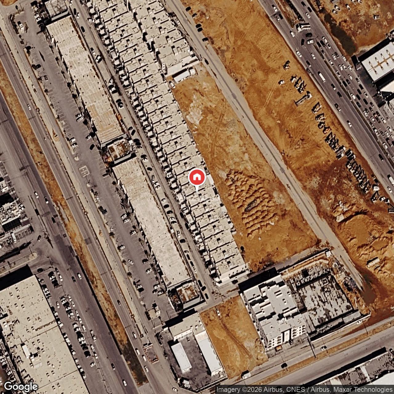 شقة  في الرمال