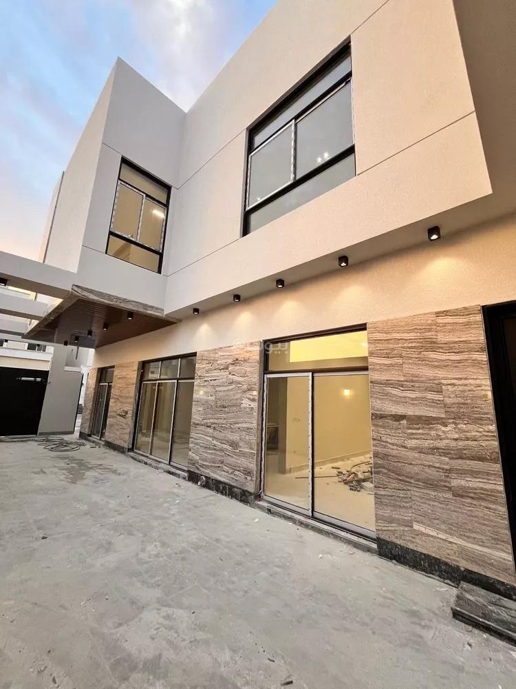 6 bedroom villa in Al Mahdiyyah