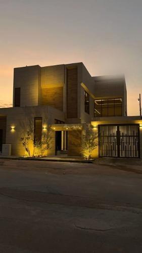 فيلا 6 غرف في المهدية