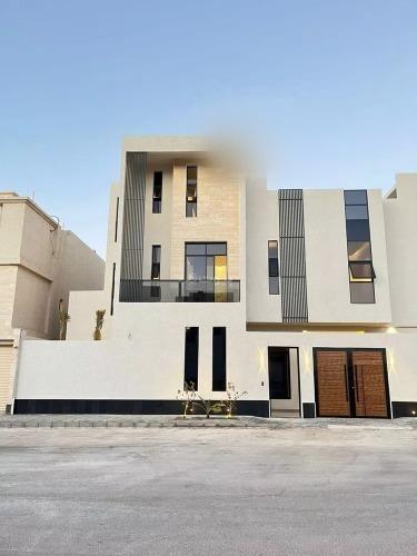 فيلا 5 غرف في المهدية