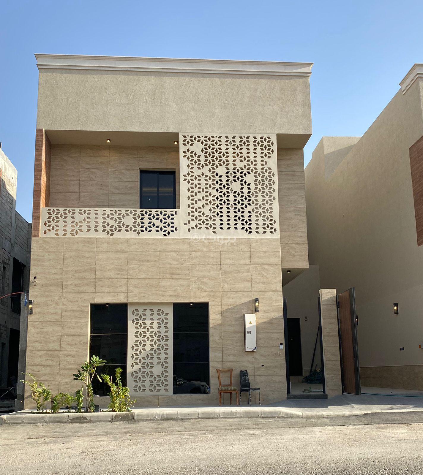 6 bedroom villa in Al Mahdiyyah