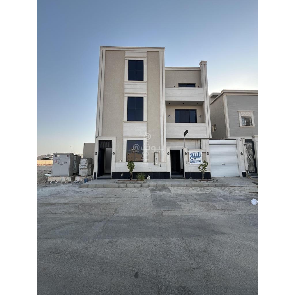 8 bedroom villa in Al Mahdiyyah