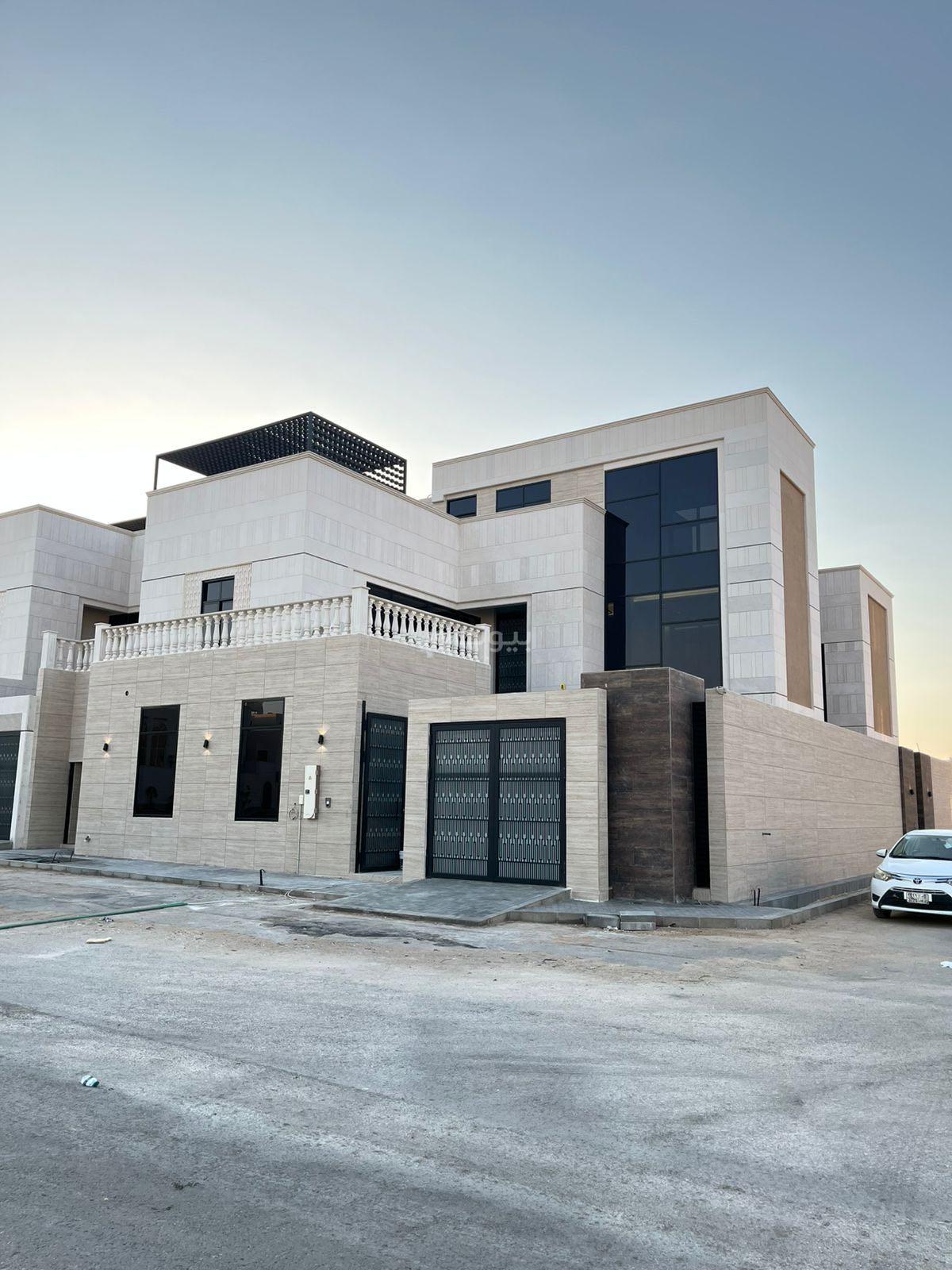 6 bedroom villa in Al Mahdiyyah