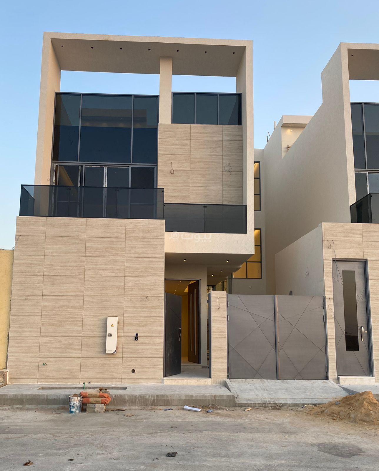 7 bedroom villa in Al Mahdiyyah