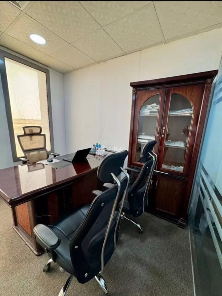 مكتب 844 م² في النورس