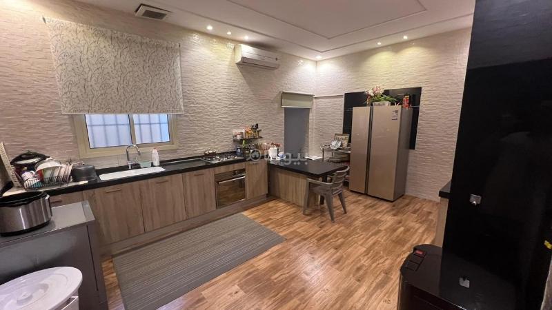 7 bedroom villa in Al Aridh