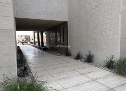 شقة 4 غرف في العارض