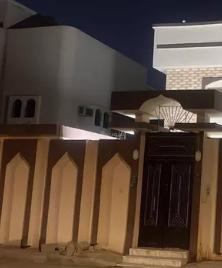 فيلا 5 غرف في العريجاء الغربية