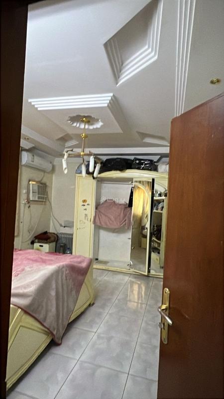 فيلا 8 غرف في الشفا