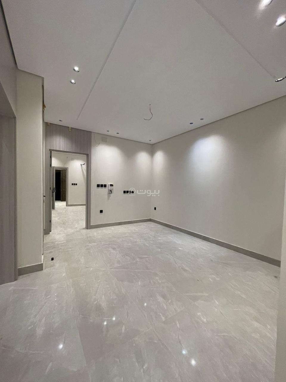 5 bedroom villa in Al Riyadh