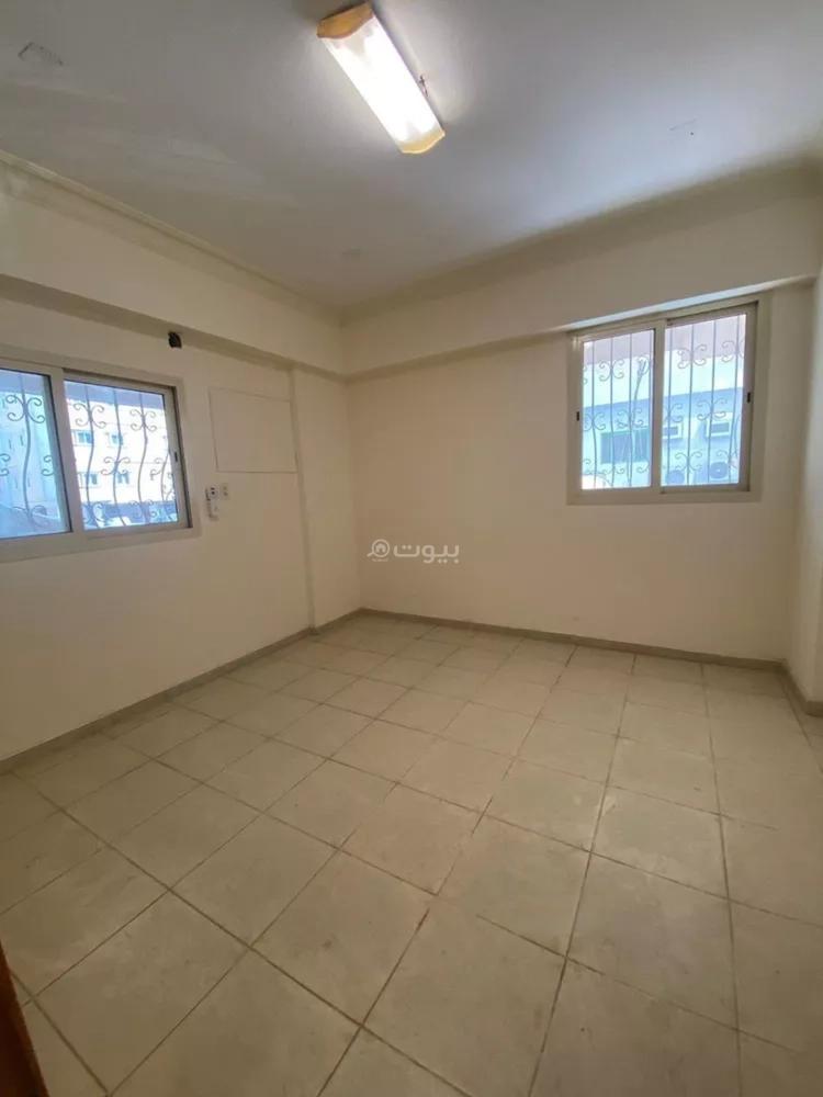 3 bedroom apartment in Al Bandariyah