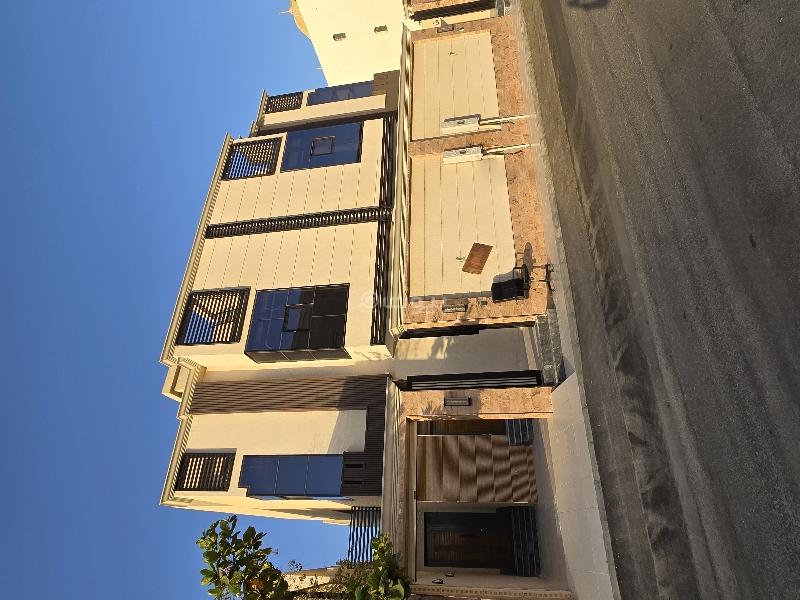 فيلا 5 غرف في الشراع