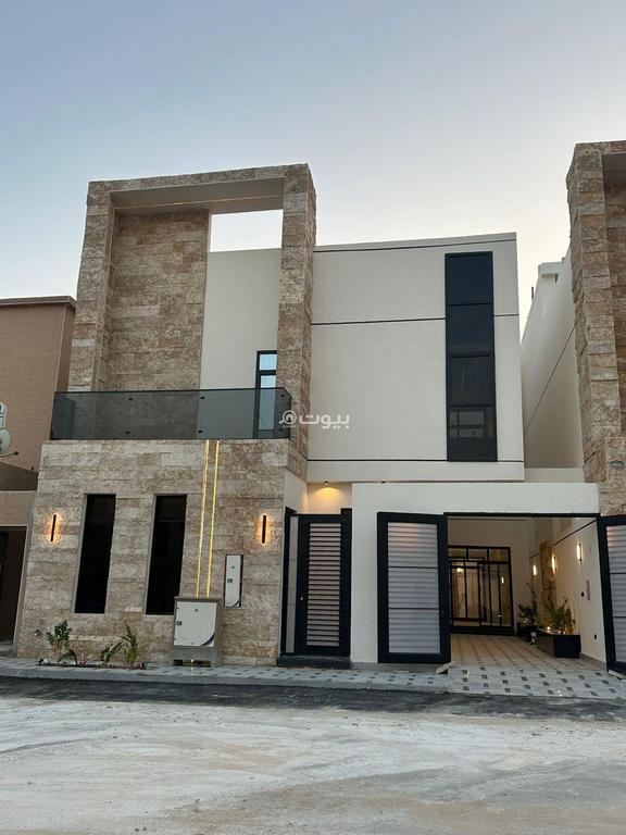 8 bedroom villa in Al Mahdiyyah