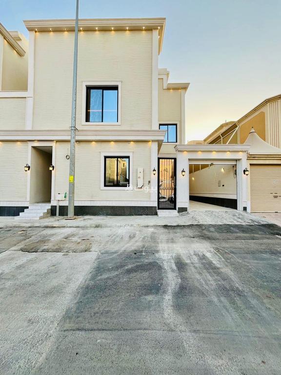 6 bedroom villa in Dhahrat Laban