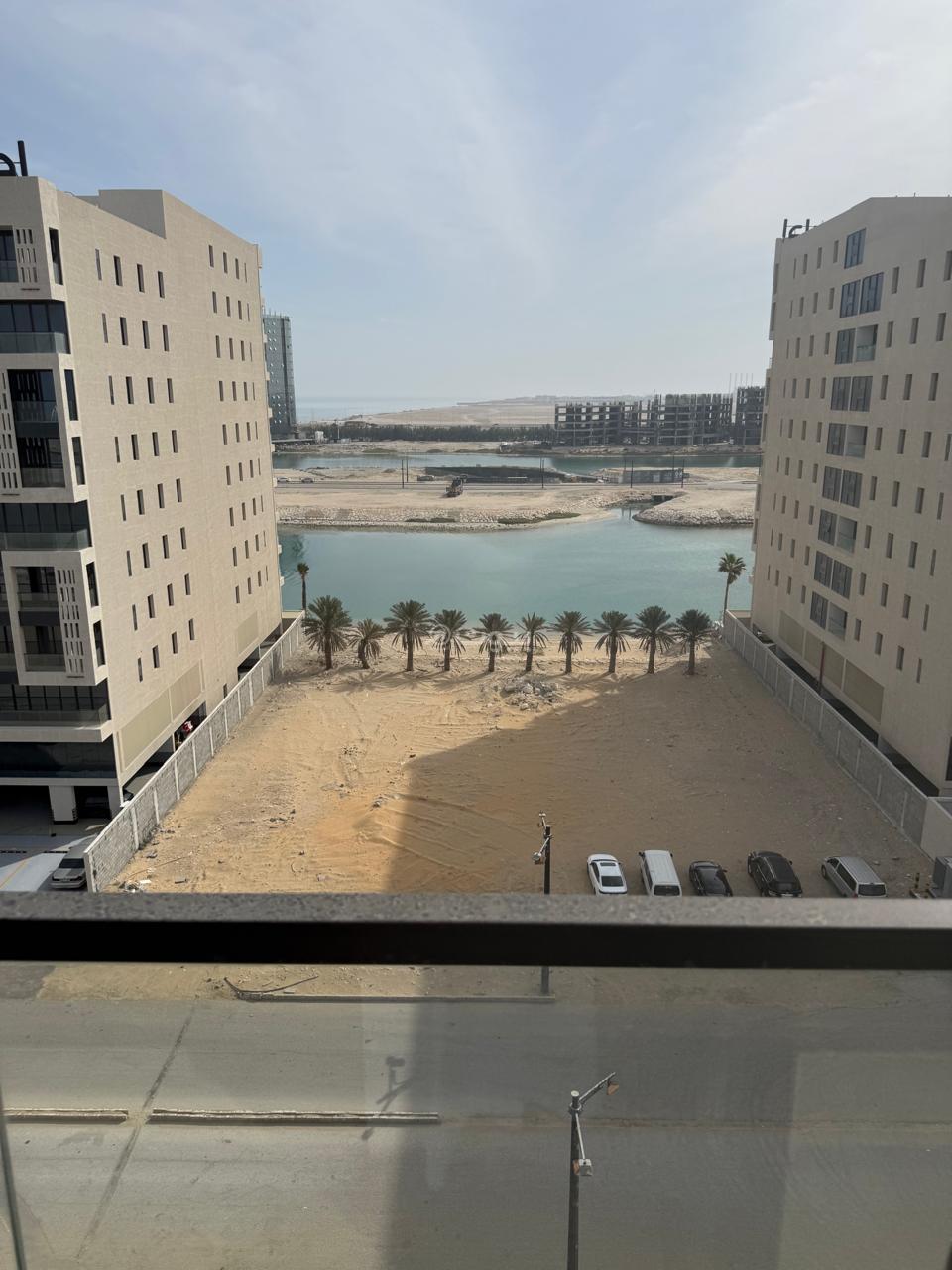 شقة 3 غرف في الخور