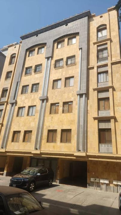 شقة 4 غرف في الحمراء