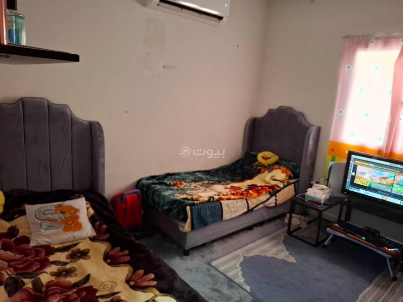 فيلا 4 غرف في الجنادرية