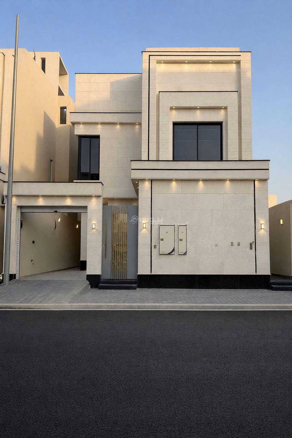 فيلا 5 غرف في الجنادرية