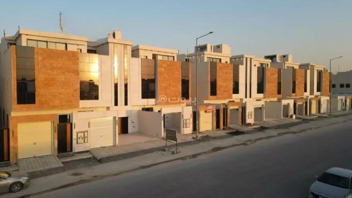 شقة 4 غرف في عكاظ