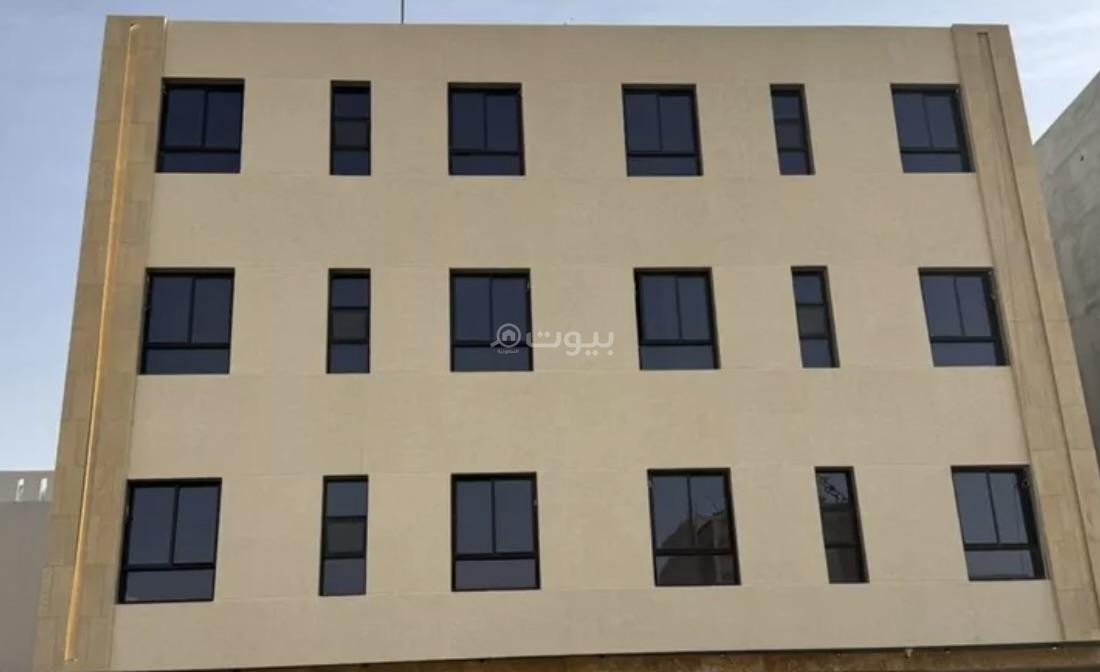 شقة 4 غرف في العارض